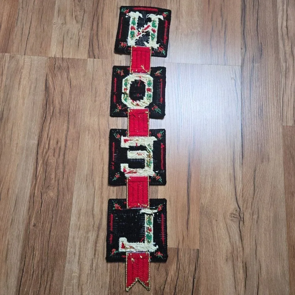 Vintage Mary Maxim Plastic Canvas Noel Christmas Door Wall Hanging